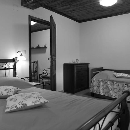 Apartmaji Kumar Smartno Luaran gambar