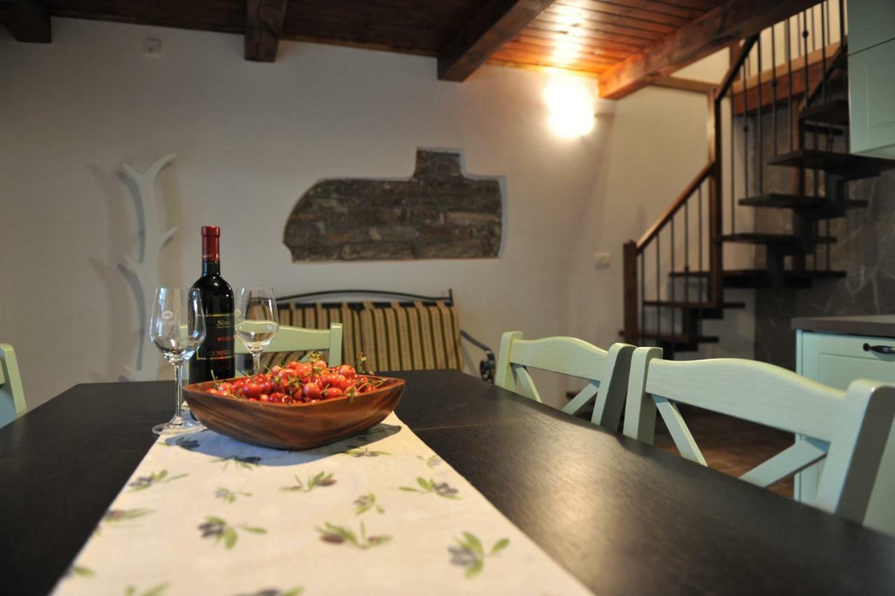 Apartmaji Kumar Smartno Luaran gambar