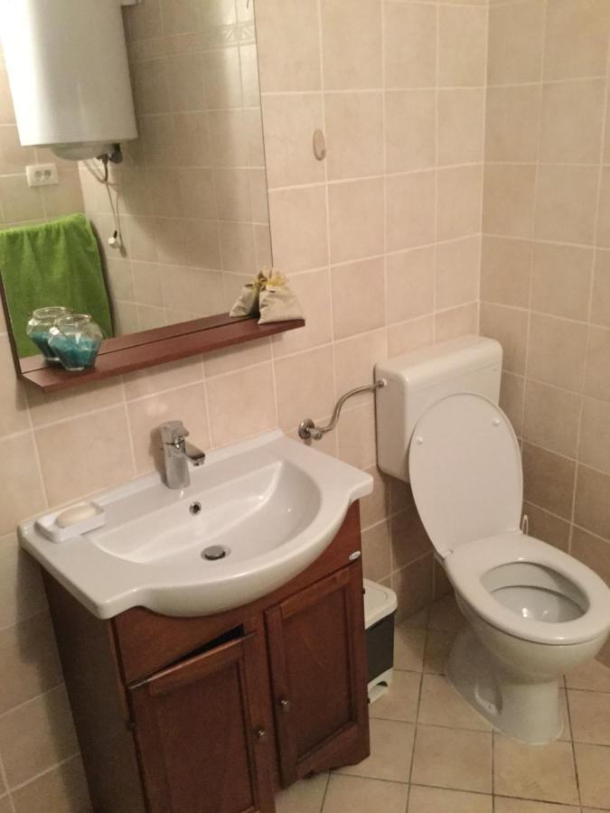 Apartmaji Kumar Smartno Luaran gambar